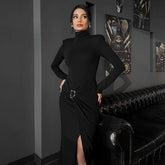 Robe fourreau slim à col montant, manches longues, taille haute fendue